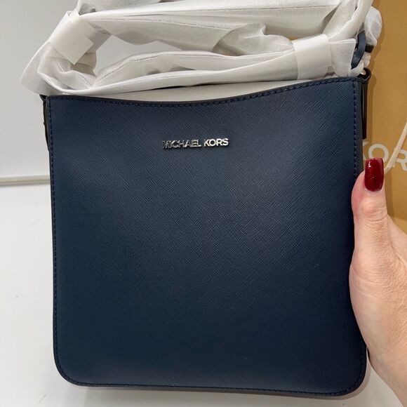 Michael Kors Jet Set Travel Navy Marine Blue with Silver Hardware - Picture 3 of 13